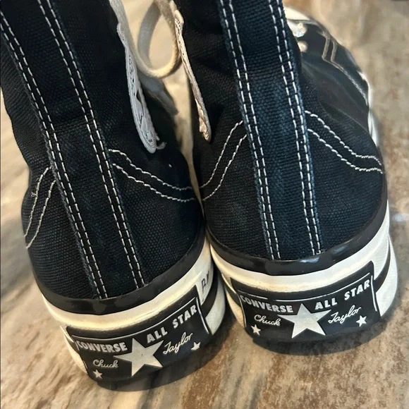 Women’s Converse All Star with cat claws! Sz 10.5 EUC but have artwork on top - Picture 4 of 8